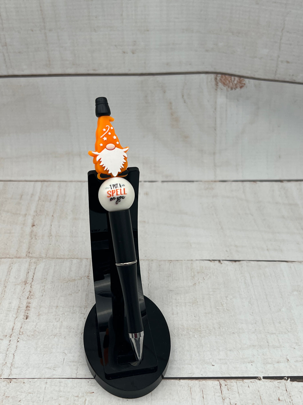 Halloween pen