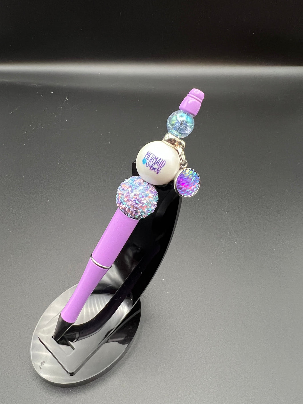 Beaded pen