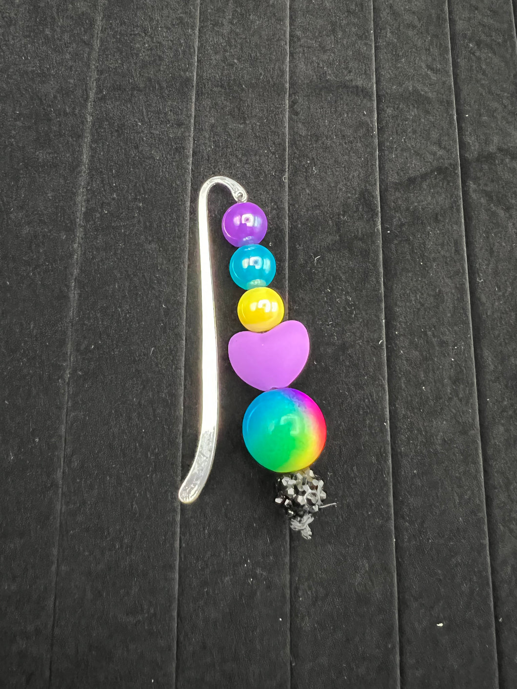 Silicone and beaded book mark