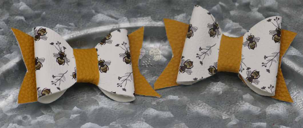 Fall honey bee 3 inch set hair bows.